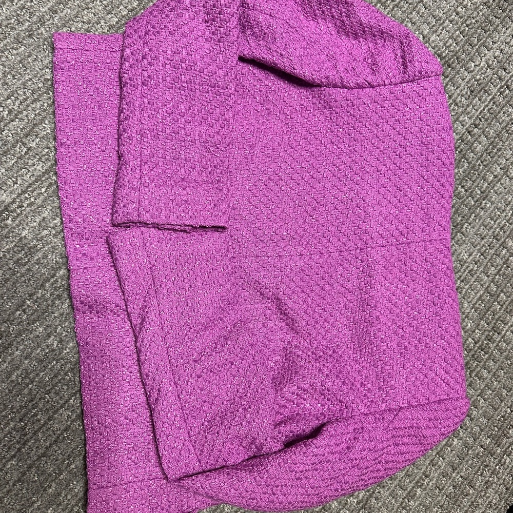 Ann Taylor Pink Textured Petite Tweed Cropped Jacket - Picture 5 of 6